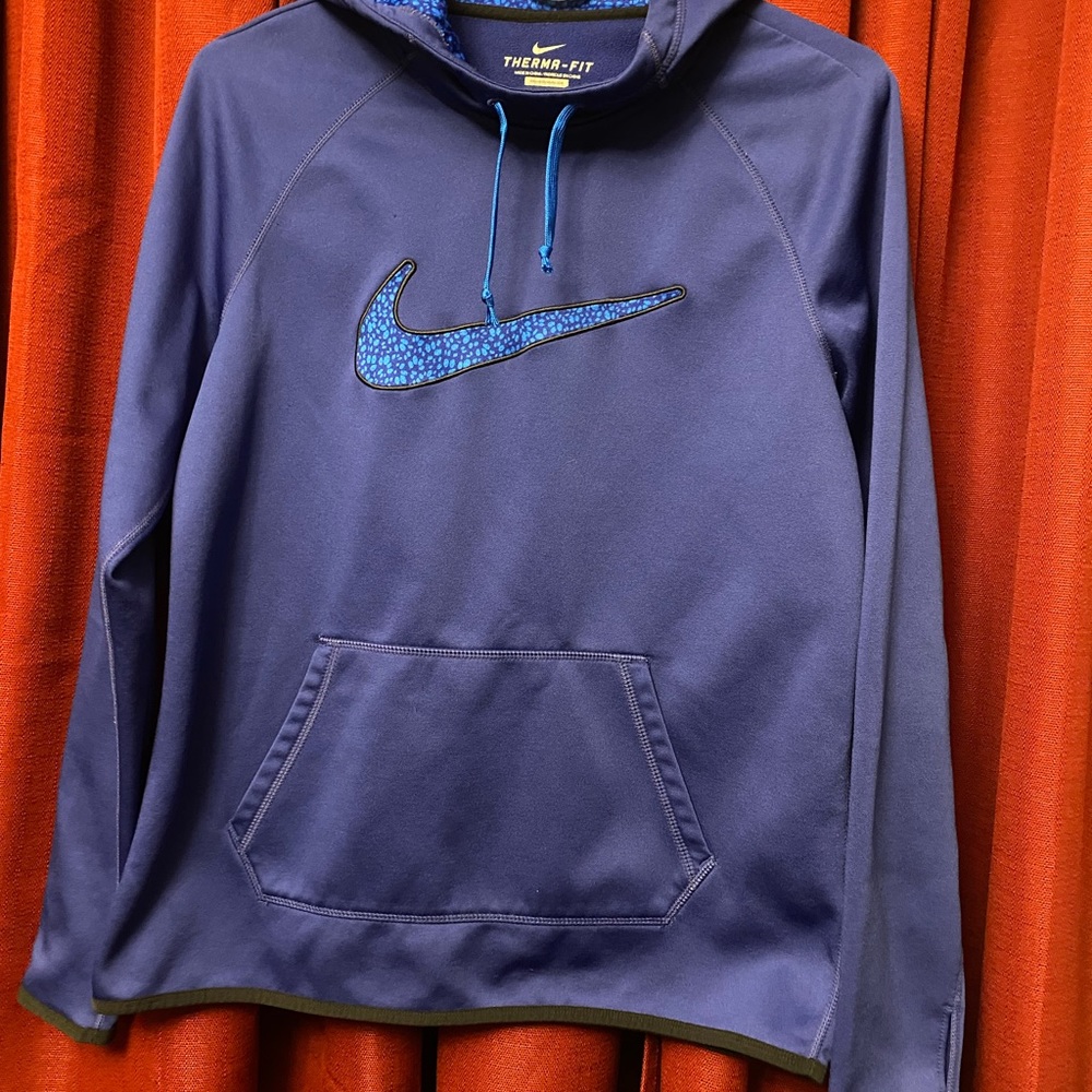 Nike-Women’s Hooded sweatshirt- Blue‎ w/Pattern swoosh-Size: Medium, Therma-Fit